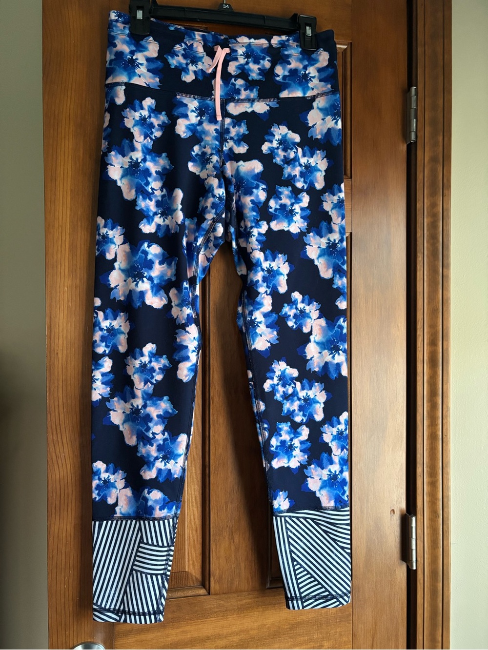 Women’s  Floral Blue Active Leggings